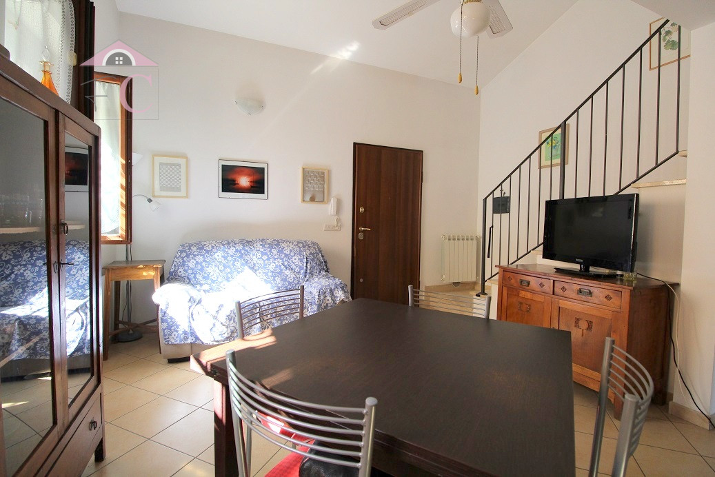narni_scalo_complesso_residenziale_giardino_cantina_posto_auto__78_wmk_0.jpg
